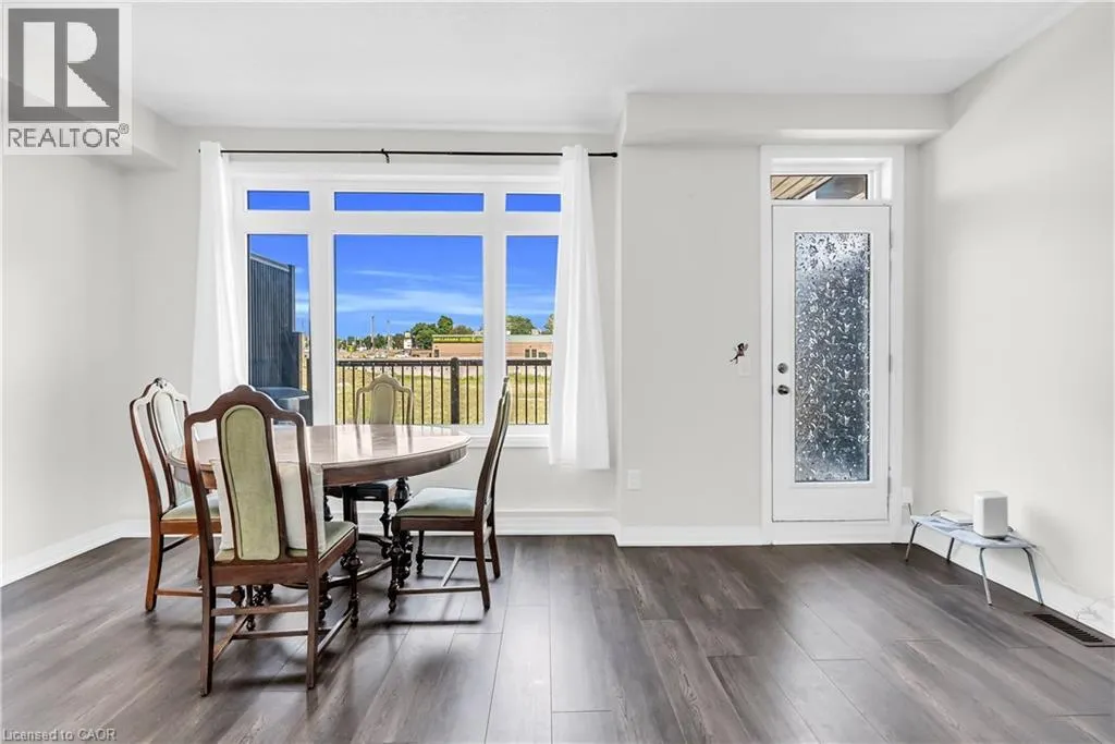 585 COLBORNE Street E Unit# 106, #106