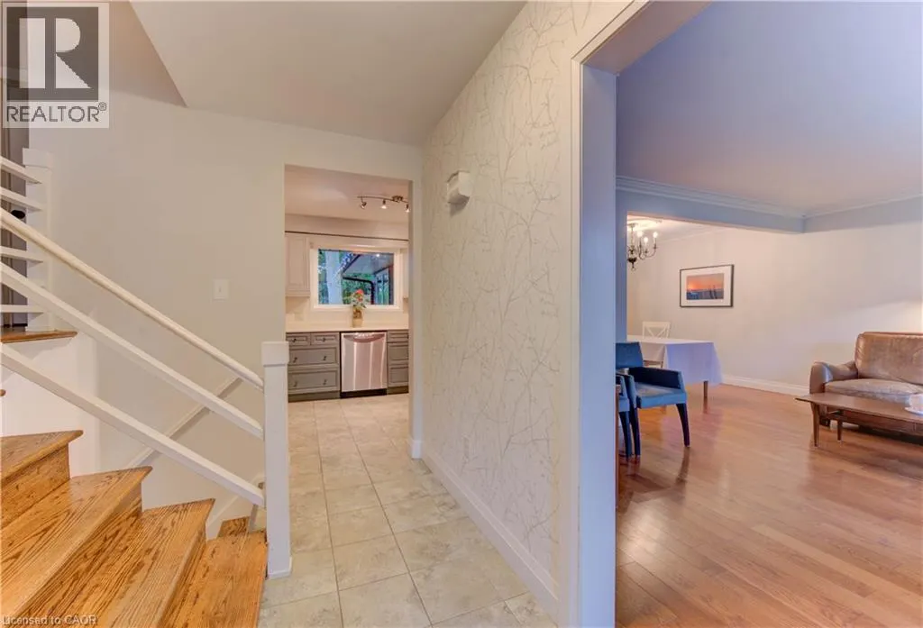 47 HILLCREST Lane