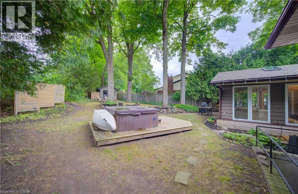 47 HILLCREST Lane