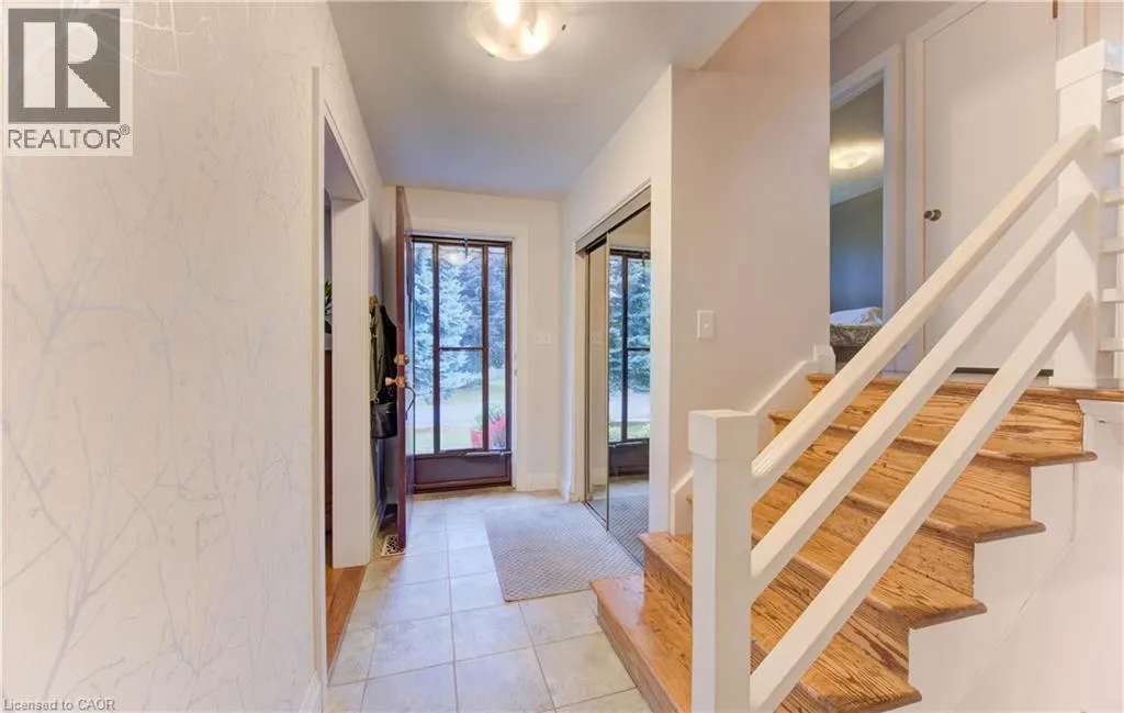 47 HILLCREST Lane