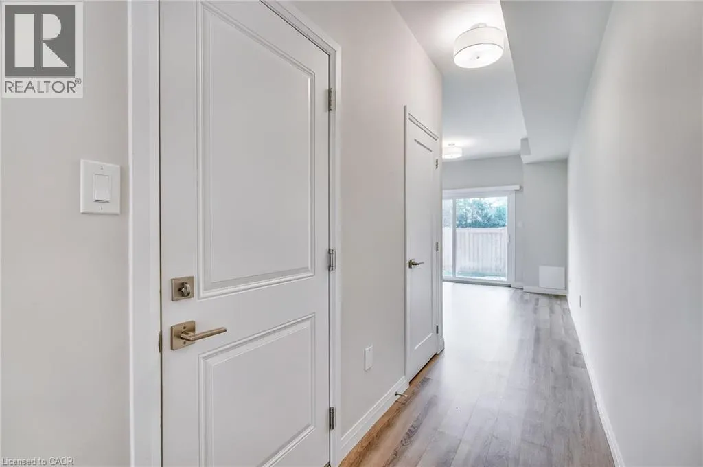 270 MELVIN Avenue Unit# 15, #15