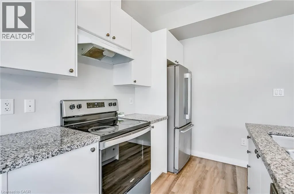 270 MELVIN Avenue Unit# 15, #15