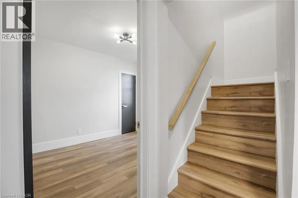 329 ROSEDALE Avenue Unit# 1, #1