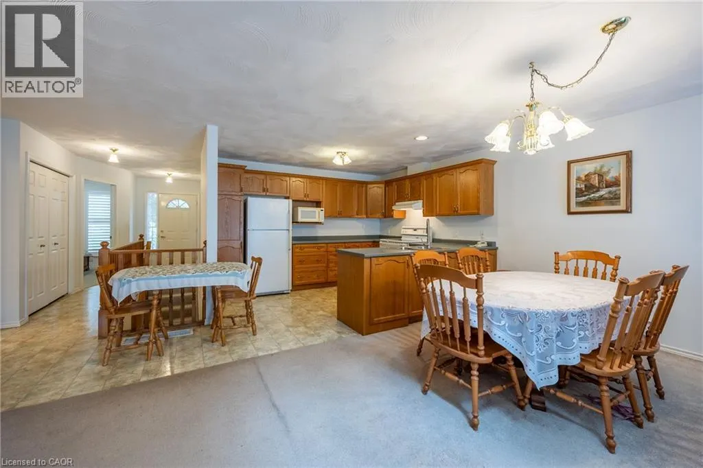 74 WILSON Avenue Unit# 6, #6