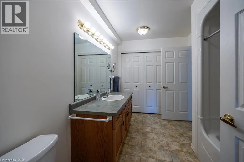 74 WILSON Avenue Unit# 6, #6