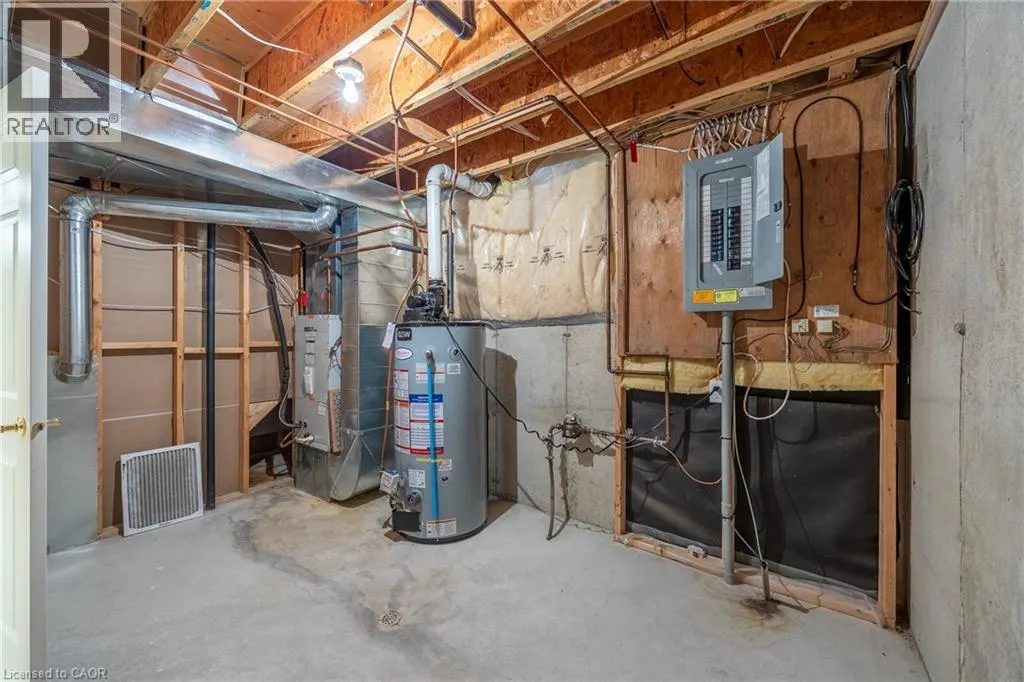 74 WILSON Avenue Unit# 6, #6