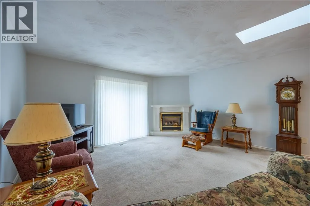 74 WILSON Avenue Unit# 6, #6