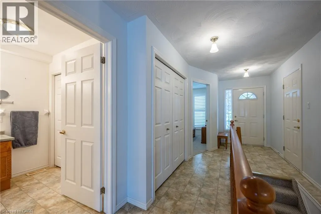 74 WILSON Avenue Unit# 6, #6