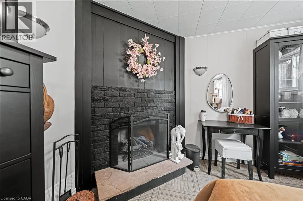 10 INLET Avenue