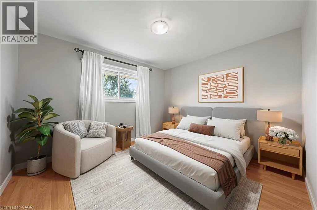 10 INLET Avenue