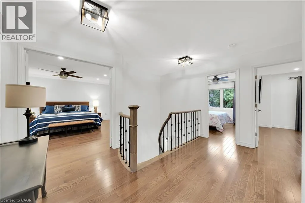 26 HUNTINGWOOD Avenue