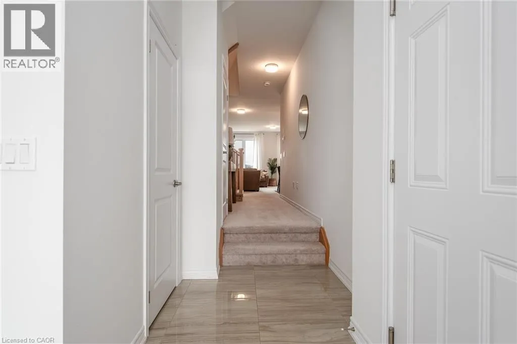 251 FARLEY Road S