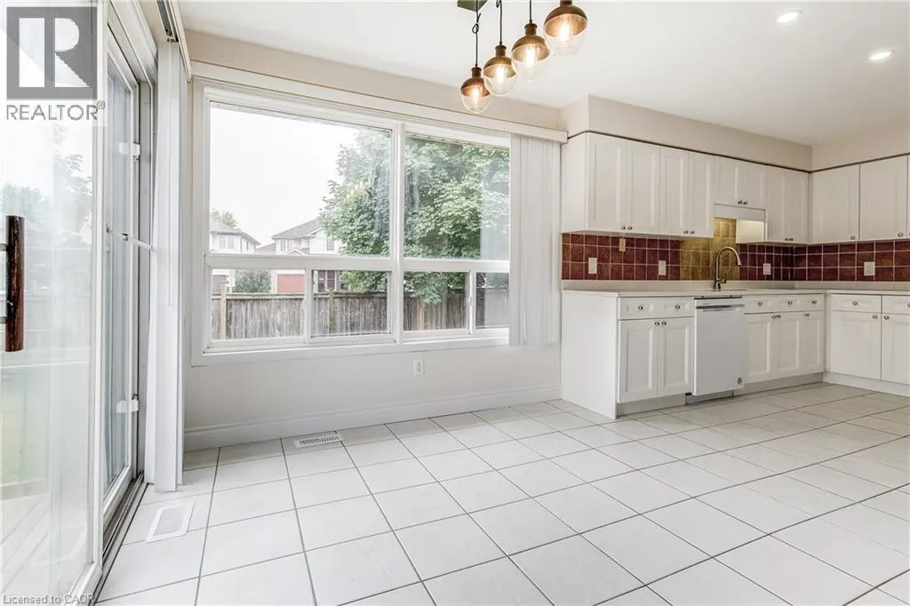 40 HAWKINS Drive