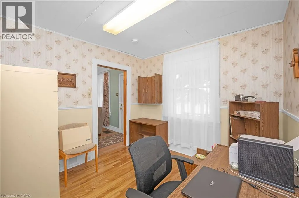 28-1/2 PELHAM Road