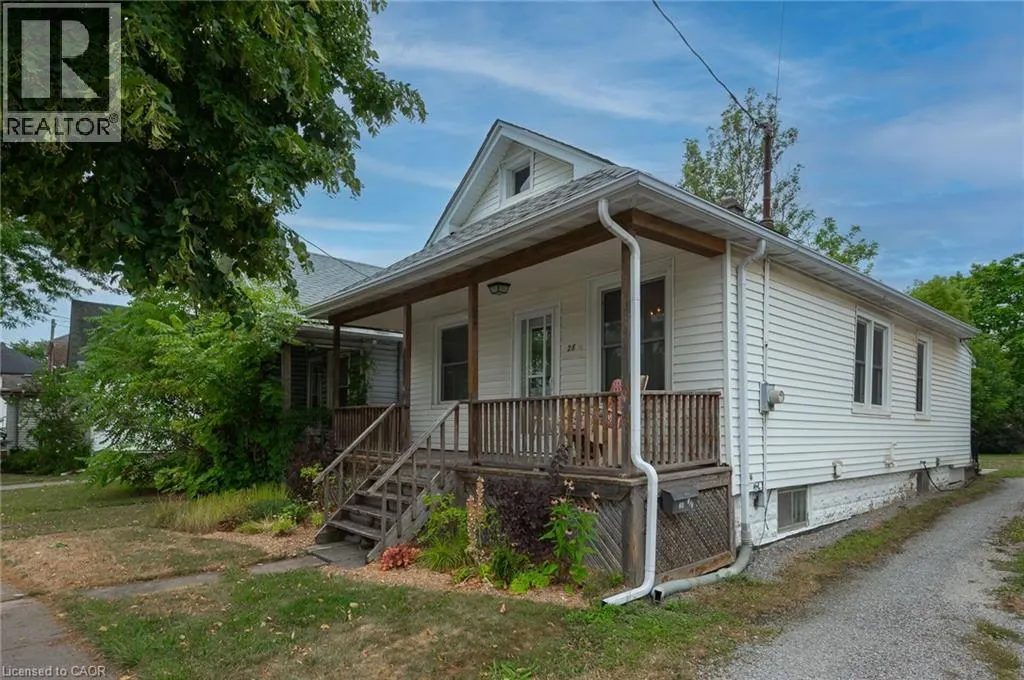 28-1/2 PELHAM Road