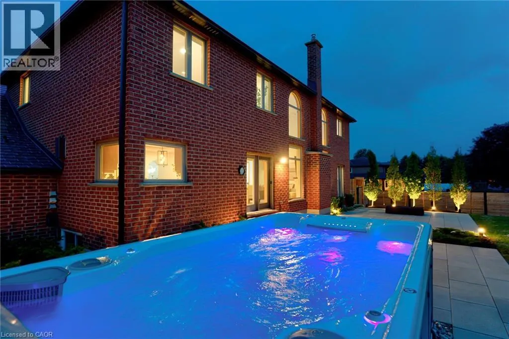10 ELDALE Road