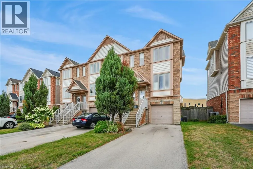 15 HEMLOCK Way