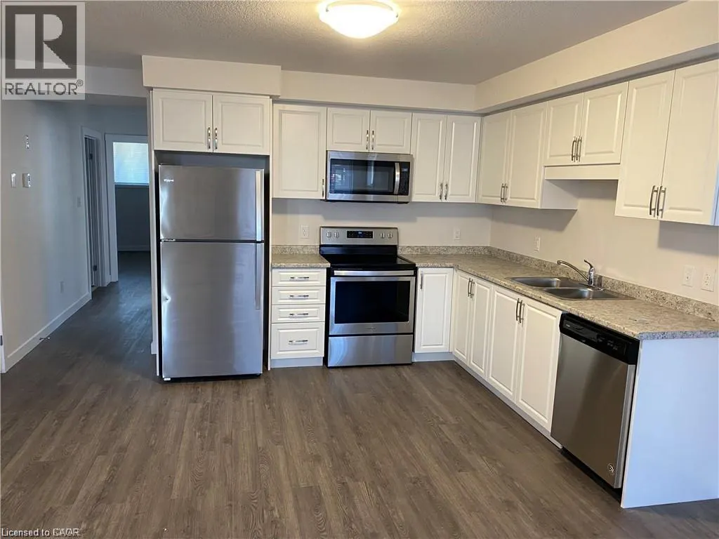 166 ROCHEFORT Street Unit# F, #F