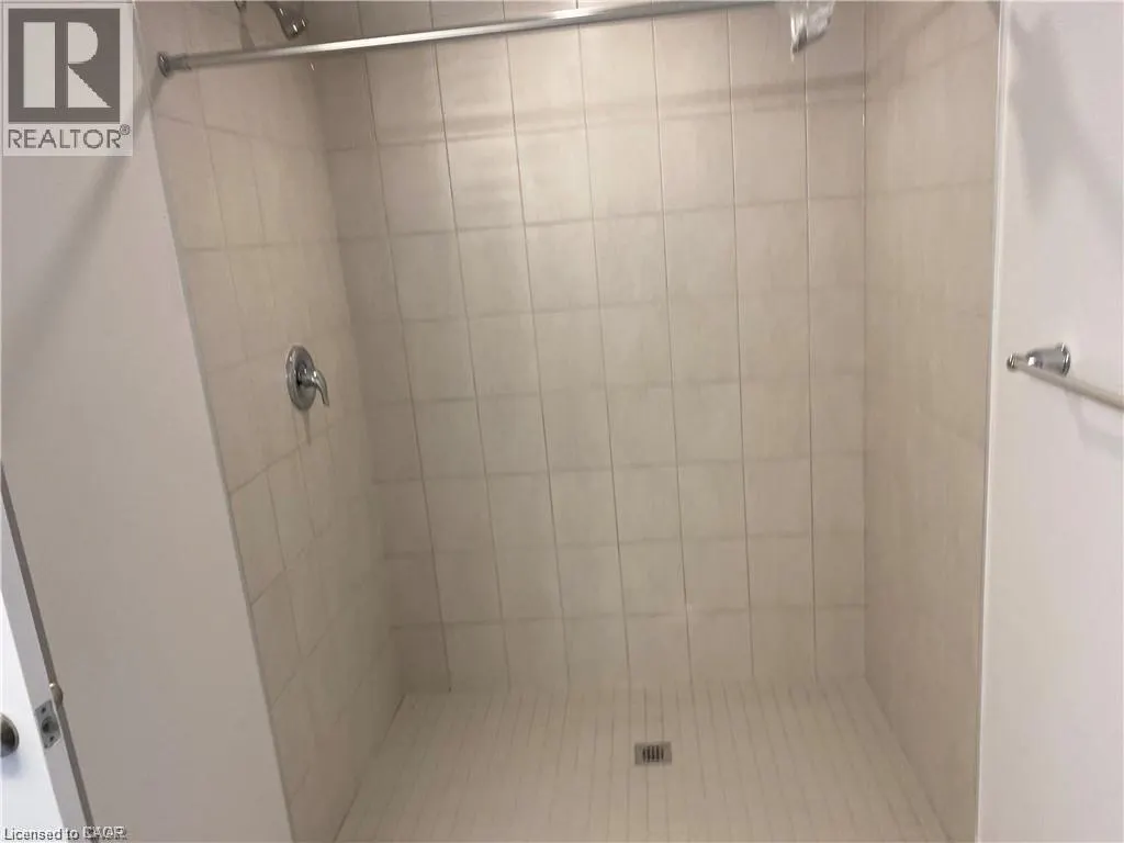 166 ROCHEFORT Street Unit# F, #F