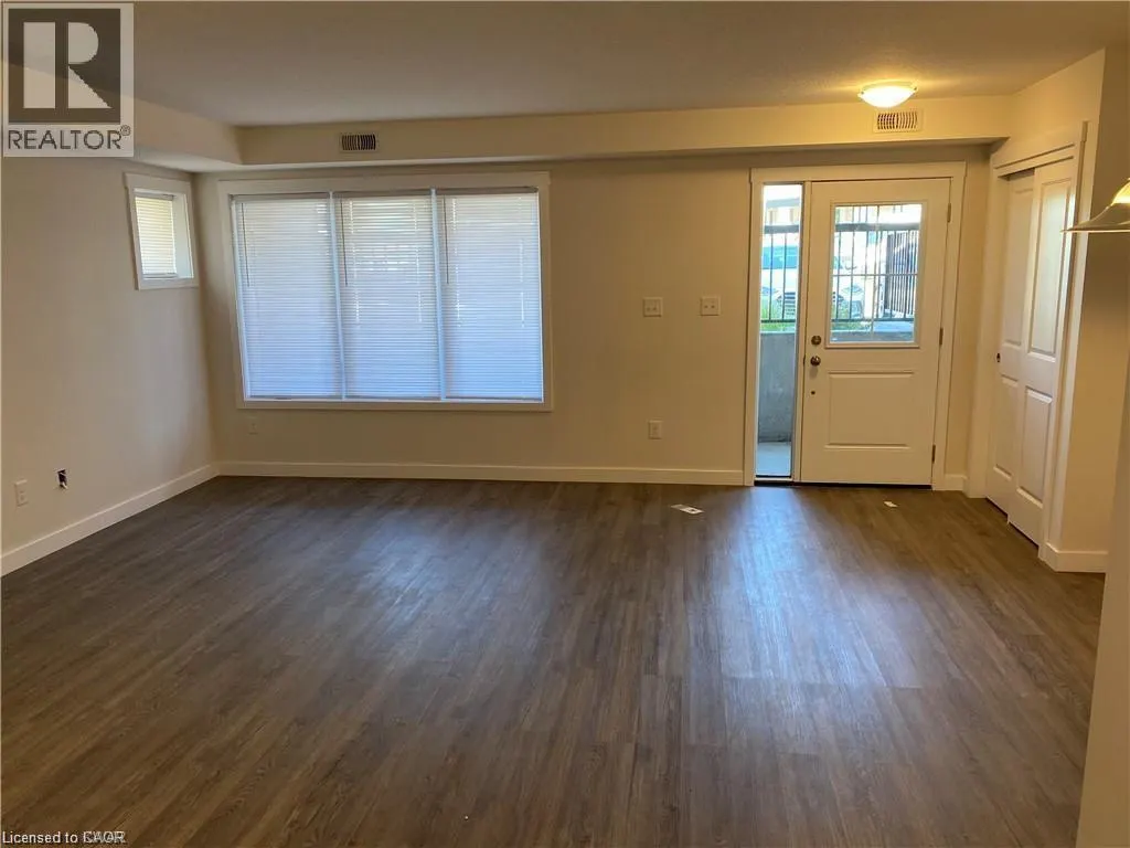 166 ROCHEFORT Street Unit# F, #F