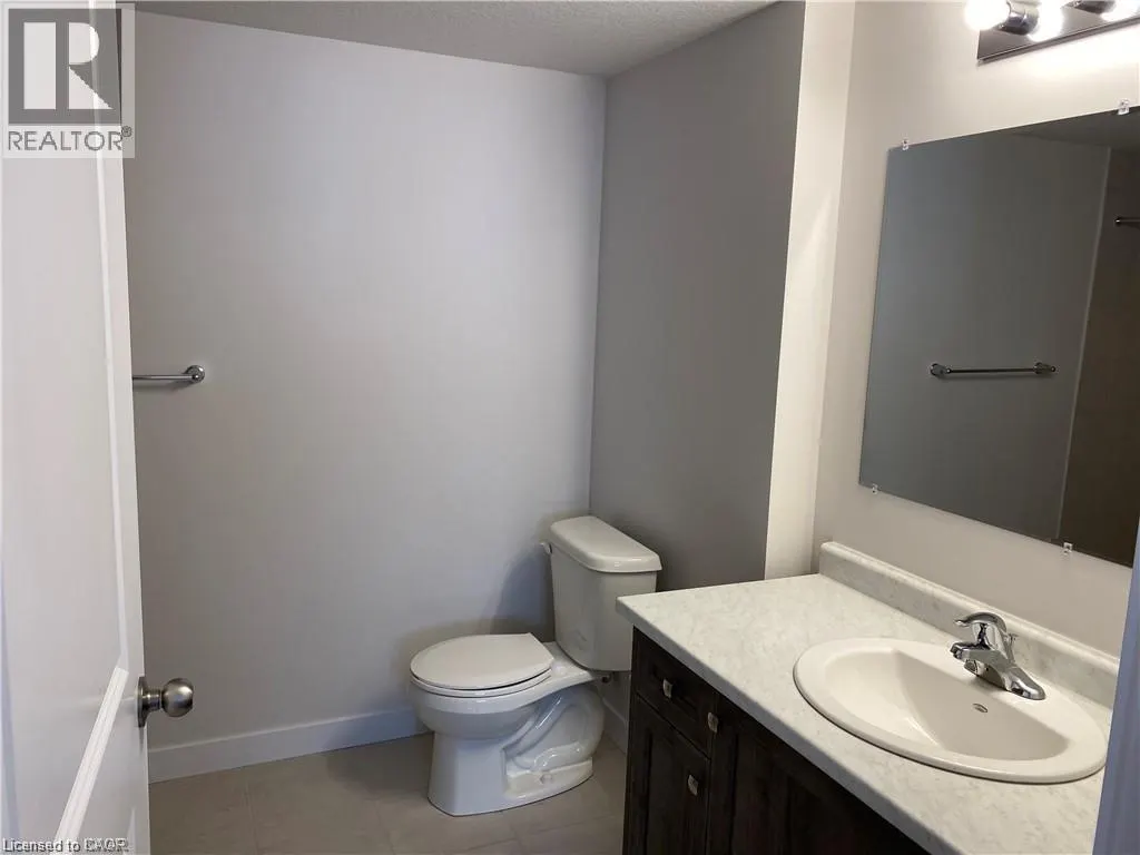 166 ROCHEFORT Street Unit# F, #F