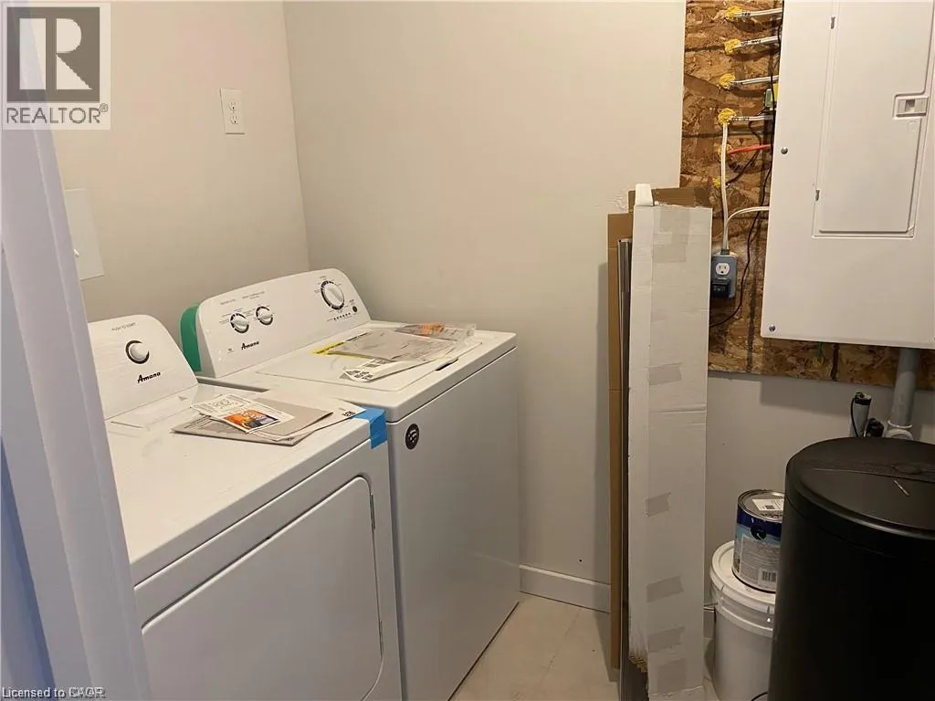 166 ROCHEFORT Street Unit# F, #F