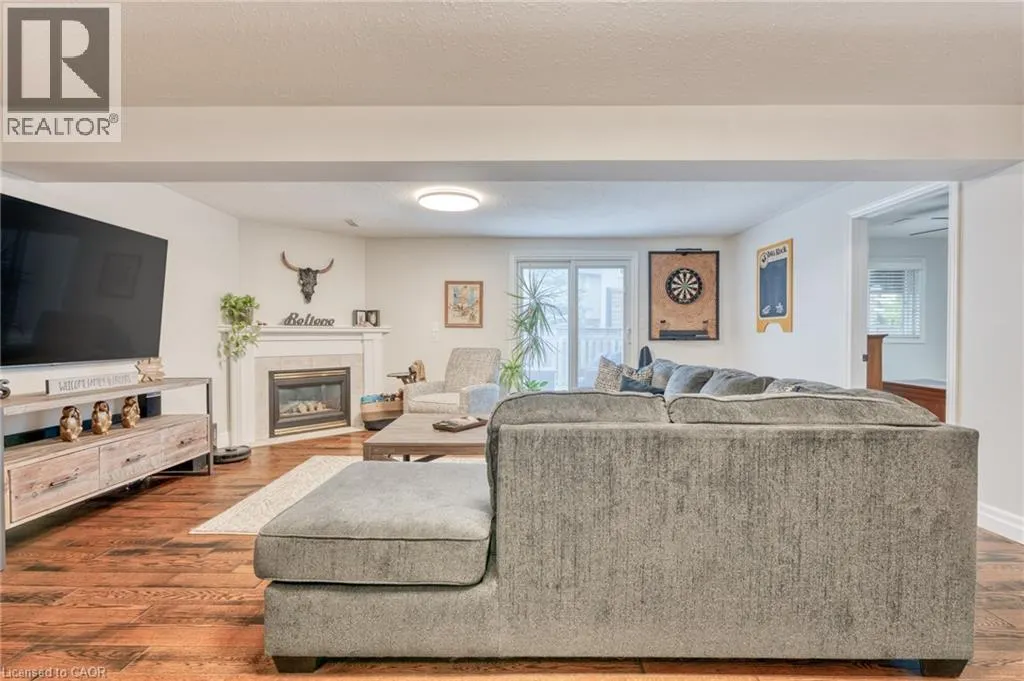 31 BOLZANO Court