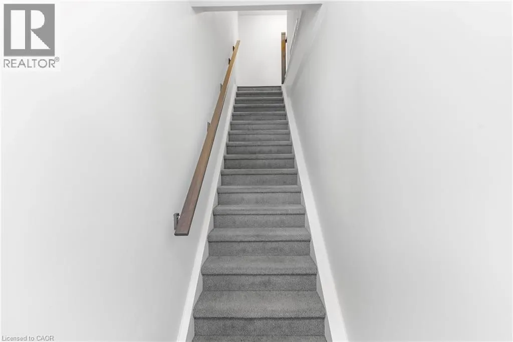 760 LAKESHORE Road E Unit# 206, #206
