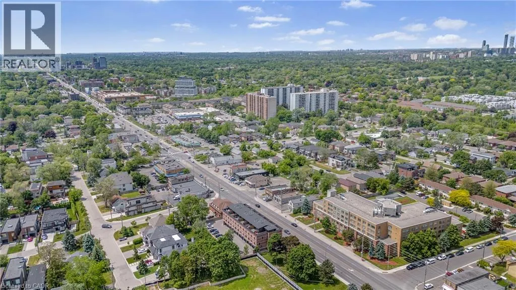 760 LAKESHORE Road E Unit# 206, #206