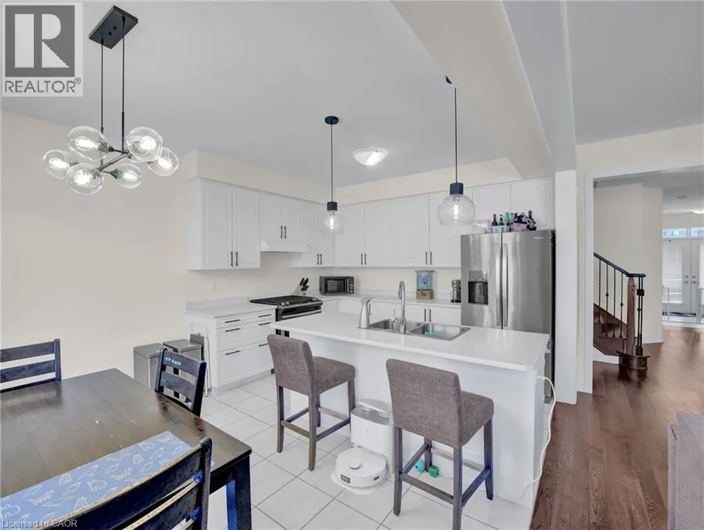 66 LILLIAN Way