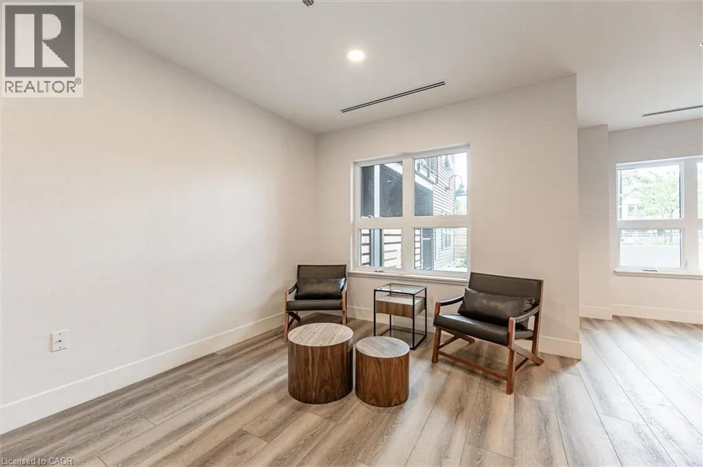 110 FERGUS Avenue Unit# 423, #423