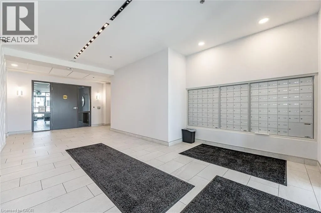 110 FERGUS Avenue Unit# 423, #423