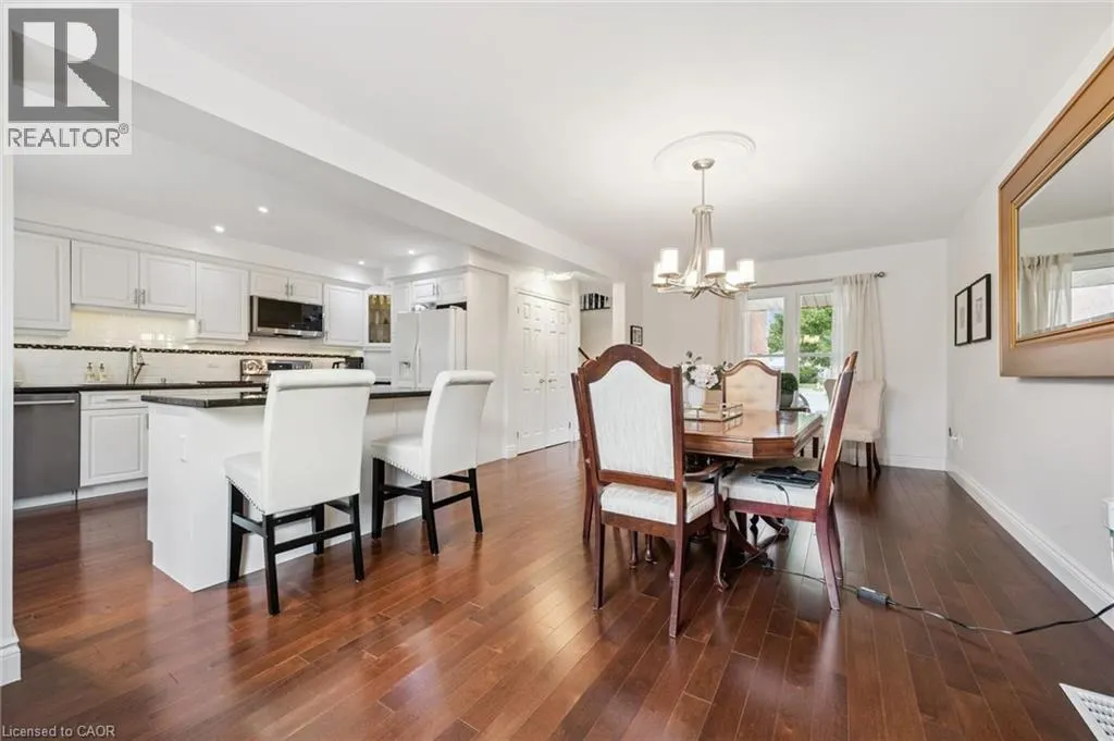 41 YORKVILLE Drive