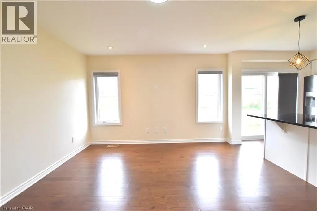 47 PICKETT Place