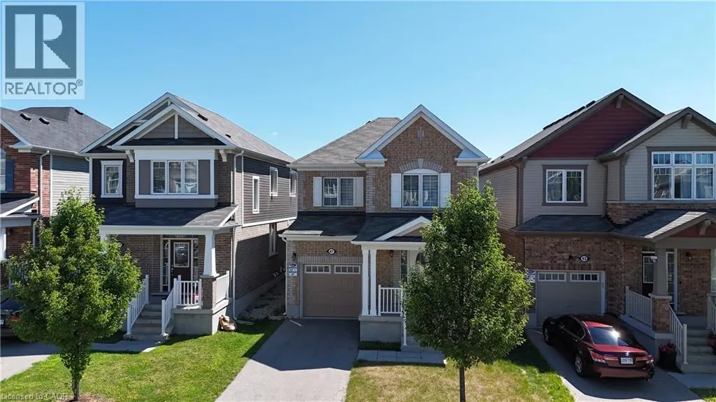 47 PICKETT Place