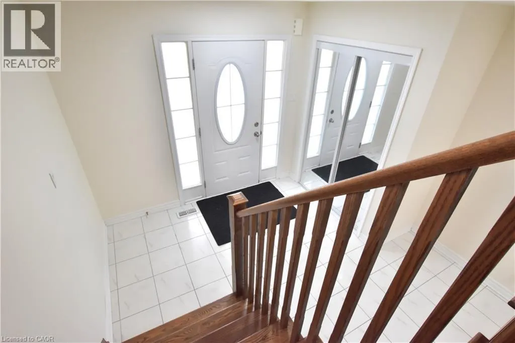 47 PICKETT Place