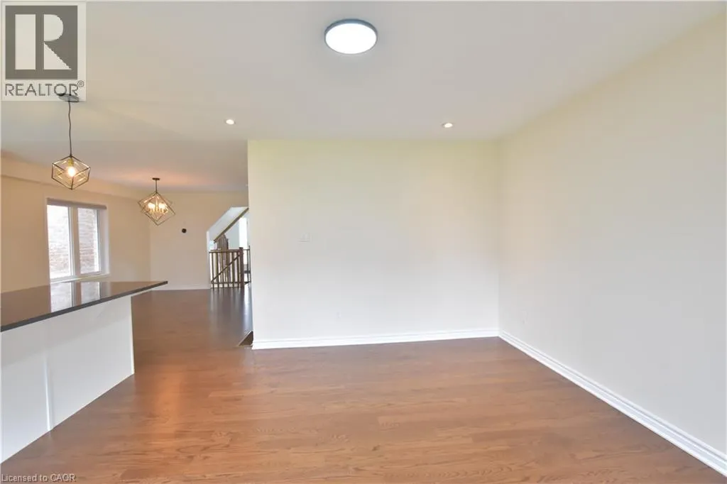 47 PICKETT Place