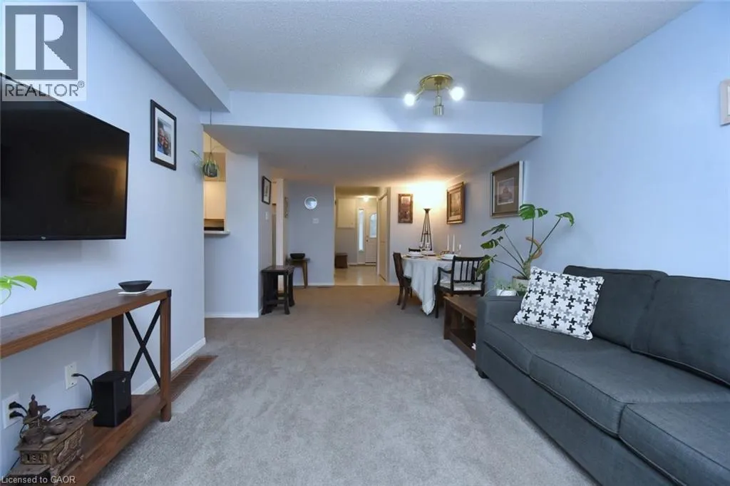 2530 NORTHAMPTON Boulevard Unit# 33, #33