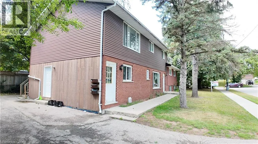 379 HOLLY Street