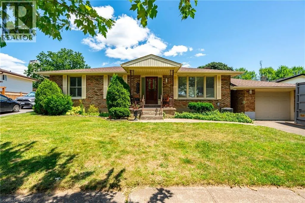5712 SUNNYLEA Crescent