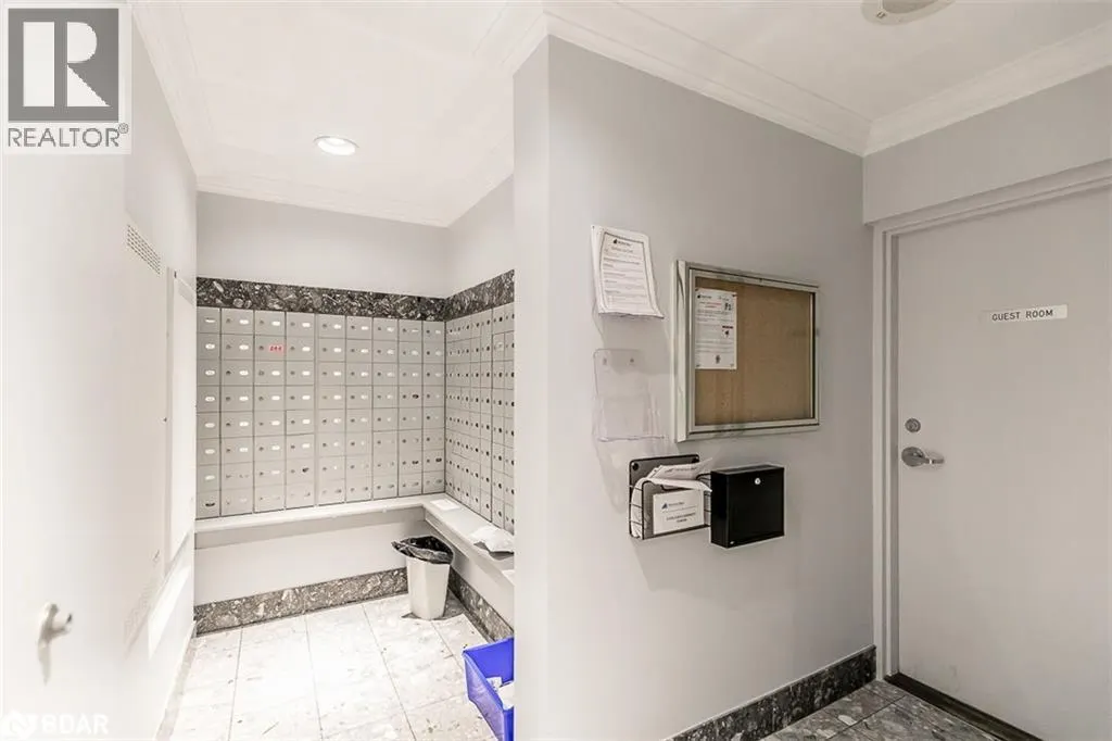 65 ELLEN Street Unit# 201, #201