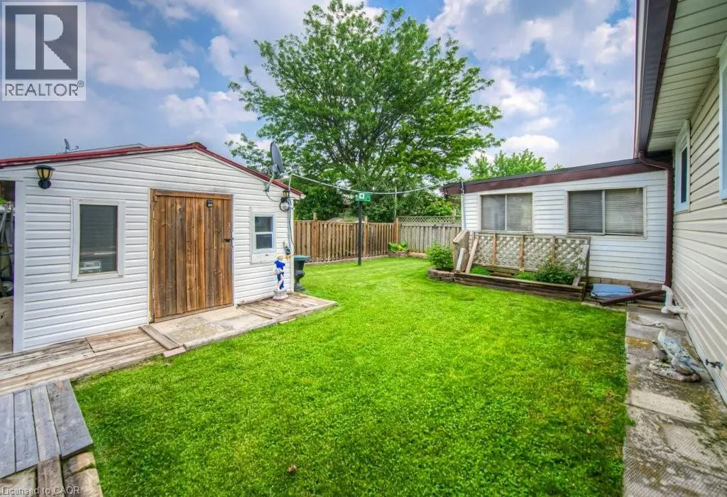 1745 BRIARWOOD Drive