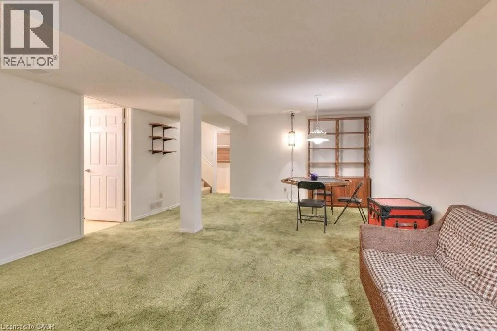 487 BEECHWOOD Drive Unit# 2, #2