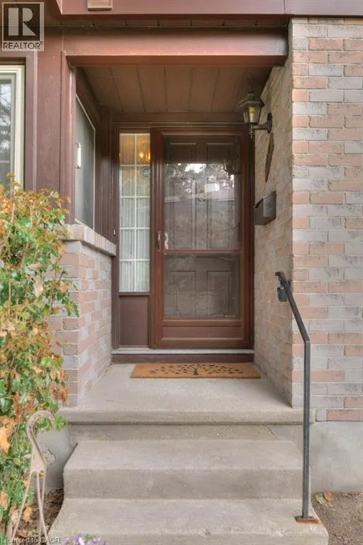 487 BEECHWOOD Drive Unit# 2, #2