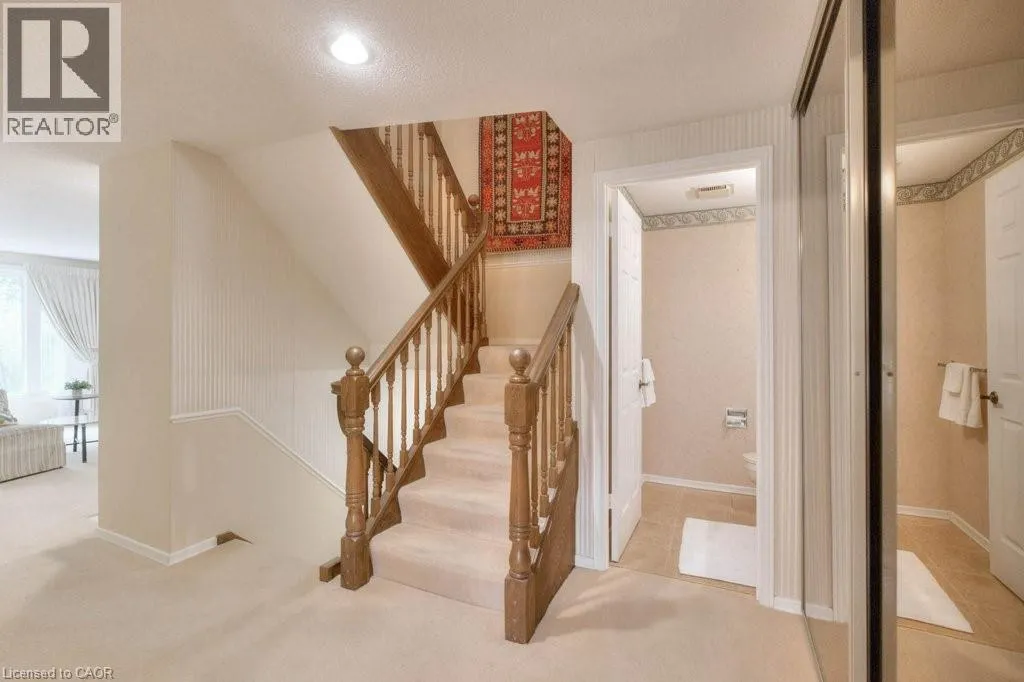 487 BEECHWOOD Drive Unit# 2, #2