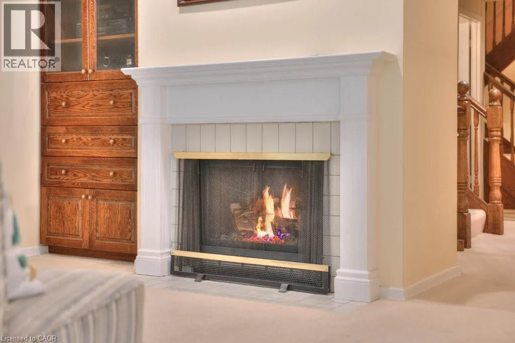 487 BEECHWOOD Drive Unit# 2, #2