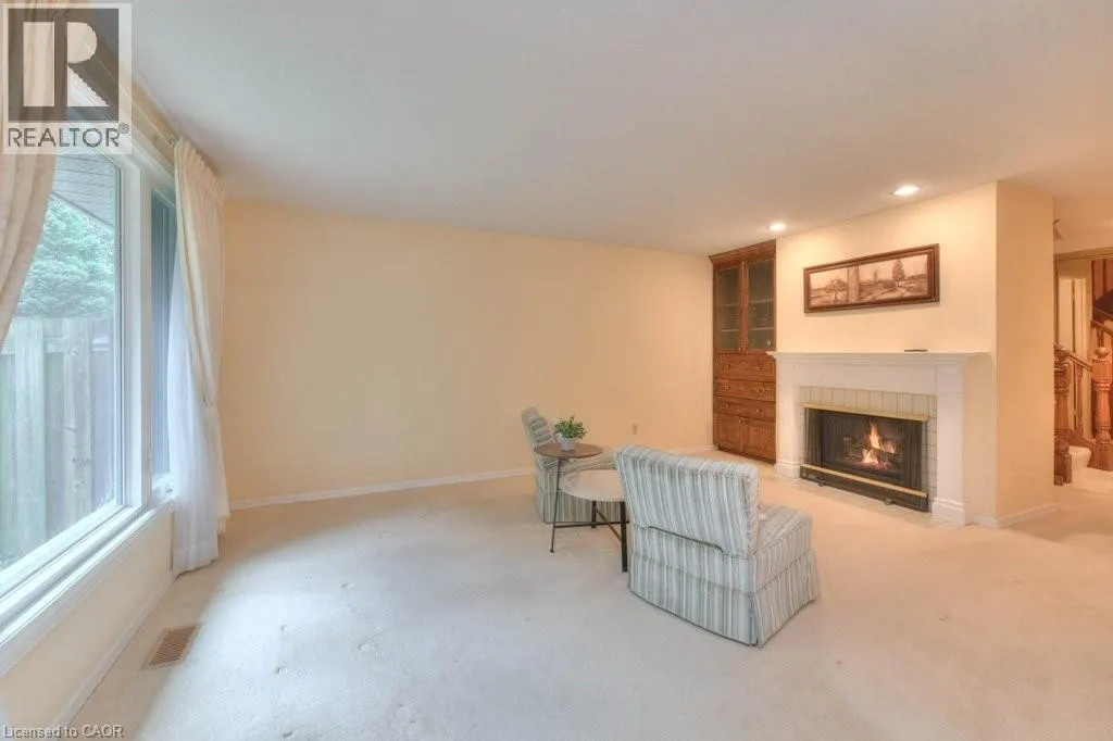 487 BEECHWOOD Drive Unit# 2, #2