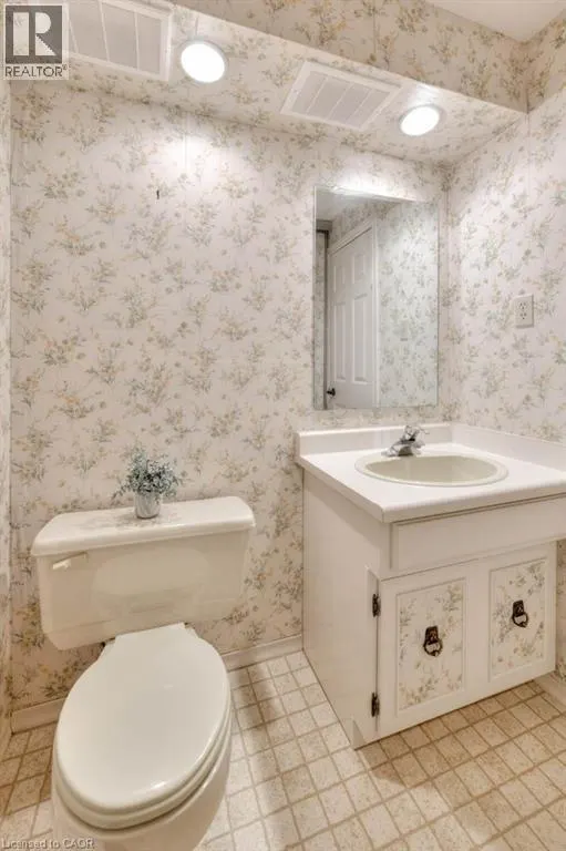 487 BEECHWOOD Drive Unit# 2, #2