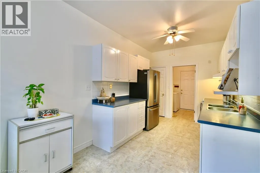 91 TWENTYPLACE Boulevard