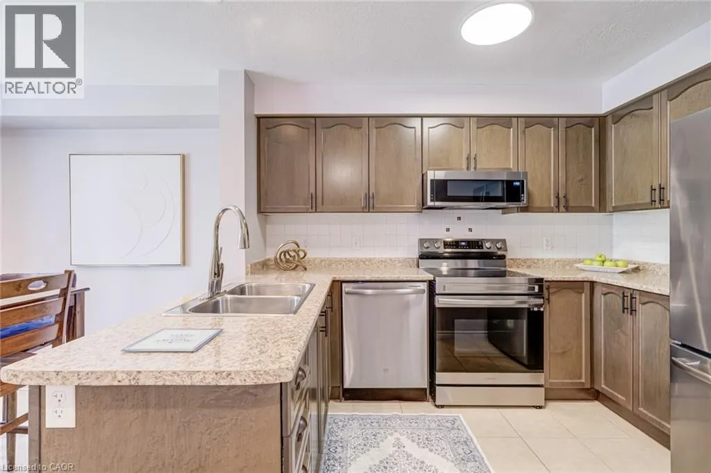 630 WOODLAWN Road E Unit# A, #A